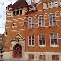 The Courtyard in Islington